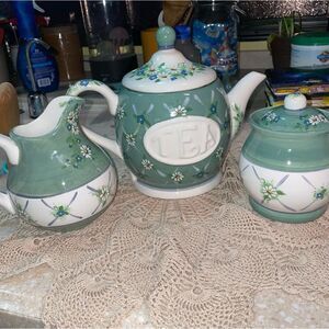 KATHY Hatch vtg Herb Tea collection service set